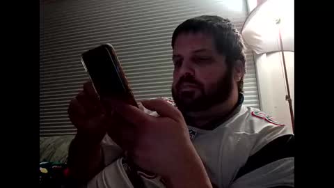 handsomedaddy198923 online show from December 2025 08:19:01 AM