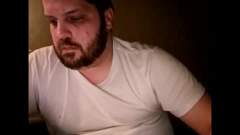 Snapshot of handsomedaddy198924 chatting on February 2026 08:40:02 AM Handsomedaddy198923 online show from February 2026 08:40:02 AM