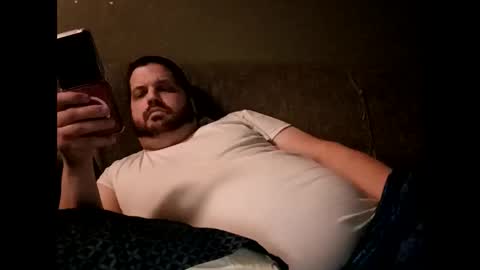 Snapshot of handsomedaddy198924 chatting on February 2026 08:52:02 AM Handsomedaddy198923 online show from February 2026 08:52:02 AM