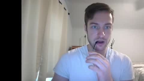 Snapshot of handsumhung chatting on November 2025 08:47:01 PM handsumhung online show from November 2025 08:47:01 PM