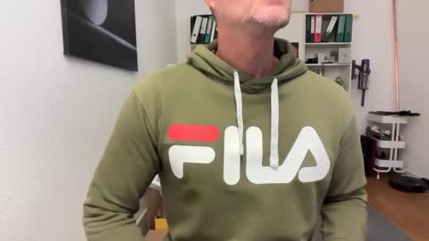 hanky online show from December 2025 08:23:01 AM