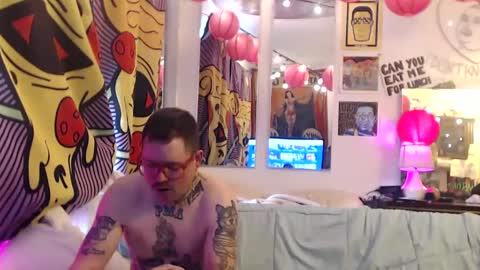 Snapshot of hankrams chatting on February 2025 06:09:02 PM hank rams online show from February 2025 06:09:02 PM