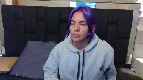 Hanna online show from November 2025 06:37:02 PM