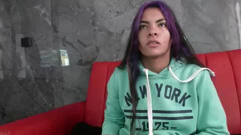 Hanna online show from November 2025 12:00:02 PM