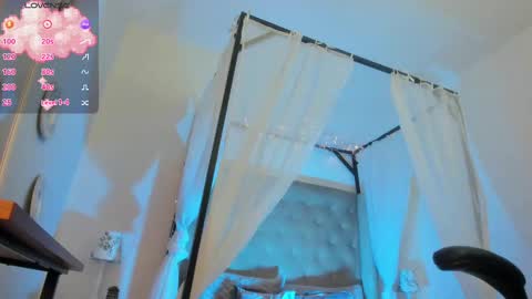 hanna  online show from September 2025 03:12:01 AM