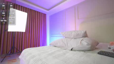 Snapshot of hanna__w chatting on November 2025 03:16:02 AM hanna online show from November 2025 03:16:02 AM