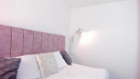 hanna_bunny15 online show from April 2026 10:15:01 PM