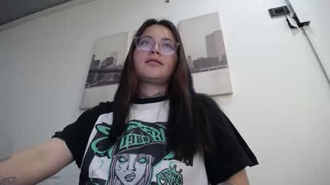 mara online show from April 2026 05:27:01 PM