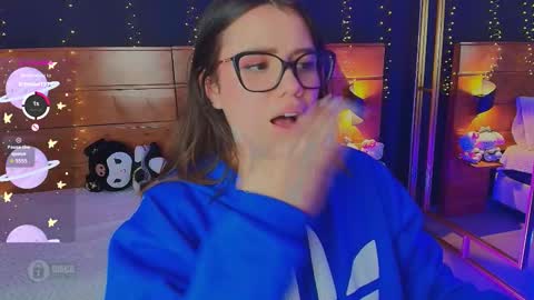 Snapshot of hanna_kimura chatting on October 2025 01:38:01 AM Hanna online show from October 2025 01:38:01 AM