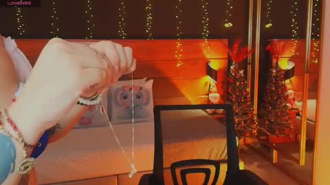 Snapshot of hanna_kimura chatting on November 2025 02:43:02 AM Hanna online show from November 2025 02:43:02 AM