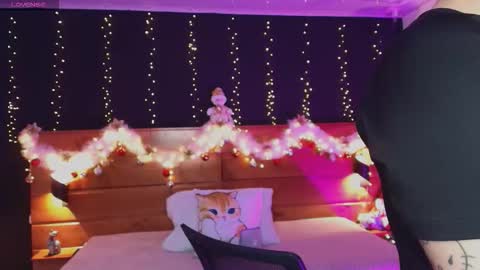 Snapshot of hanna_kimura chatting on December 2025 09:19:02 PM Hanna online show from December 2025 09:19:02 PM