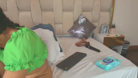 Hanna lens online show from April 2026 09:39:33 PM