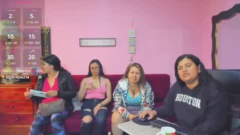 Snapshot of hanna_mature01 chatting on November 2025 01:55:01 PM Hanna online show from November 2025 01:55:01 PM