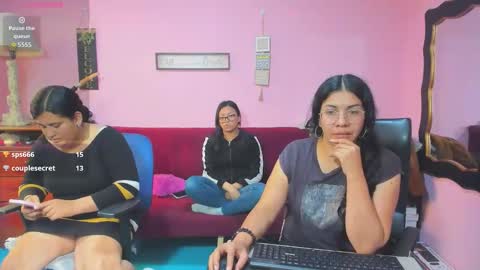 Snapshot of hanna_mature01 chatting on November 2025 01:58:01 PM Hanna online show from November 2025 01:58:01 PM