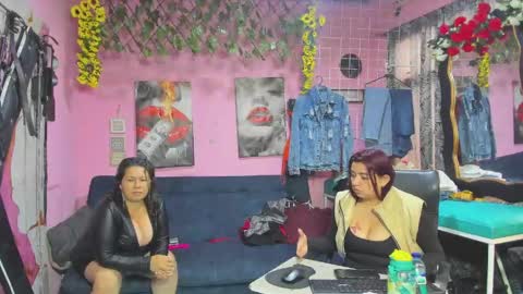 Snapshot of hanna_mature01 chatting on May 2026 12:15:01 PM Hanna online show from May 2026 12:15:01 PM