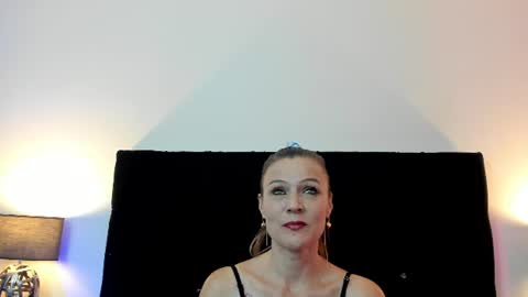 Snapshot of hanna_vell11 chatting on July 2026 02:38:01 AM hanna_vell11 online show from July 2026 02:38:01 AM