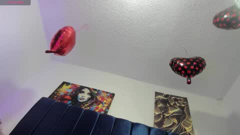 Hanna online show from November 2025 01:21:02 PM