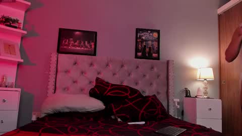 Snapshot of hannachris chatting on February 2025 01:10:01 AM Hanna online show from February 2025 01:10:01 AM