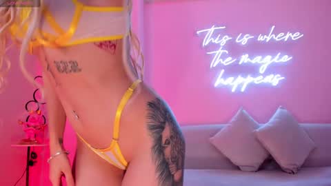  Hanna Connor  online show from February 2025 10:43:02 PM