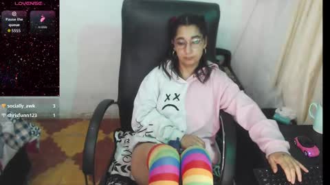 Snapshot of hannafalls chatting on October 2025 02:42:01 AM SARA online show from October 2025 02:42:01 AM