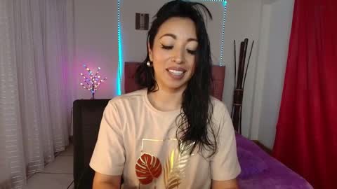 Snapshot of hannagomez_11 chatting on February 2026 10:58:02 PM Hanna Gomez online show from February 2026 10:58:02 PM