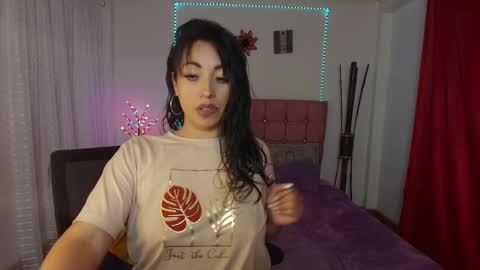 Snapshot of hannagomez_11 chatting on February 2026 12:07:01 AM Hanna Gomez online show from February 2026 12:07:01 AM