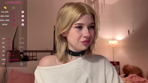 Hannah Allin online show from February 2025 06:21:01 PM