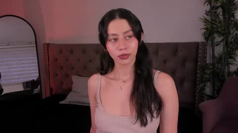 Hannah online show from February 2025 09:21:02 PM