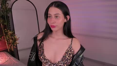 Hannah online show from February 2025 10:09:01 PM