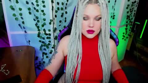 Snapshot of hannah_chaos chatting on October 2025 07:32:01 AM Hannah online show from October 2025 07:32:01 AM