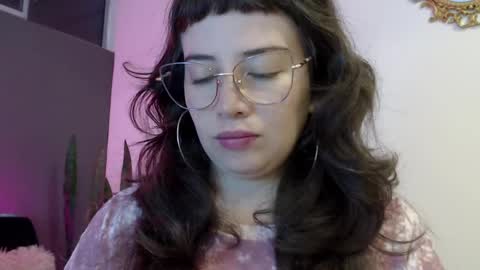 HannahHexx online show from May 2026 02:41:01 AM