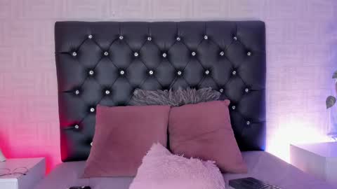 Snapshot of hannah_jonhson_1 chatting on February 2025 06:54:01 AM Hannah online show from February 2025 06:54:01 AM