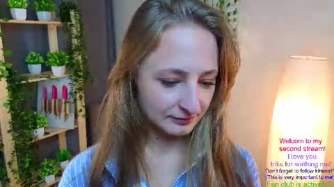 Snapshot of hannahflowerer chatting on July 2026 08:45:01 PM SuperHotHannah3 online show from July 2026 08:45:01 PM