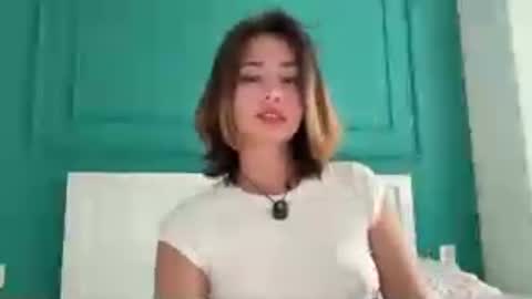 hannahinto online show from July 2026 02:46:01 PM