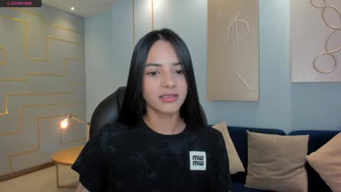 Snapshot of hannahjamesx chatting on February 2025 06:49:02 PM HANNAH J online show from February 2025 06:49:02 PM