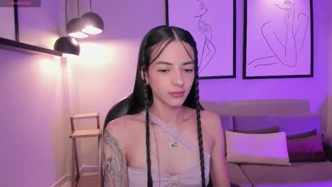 Snapshot of hannahjamesx chatting on November 2025 07:24:02 PM HANNAH J online show from November 2025 07:24:02 PM