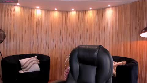 Snapshot of hannahjamesx chatting on August 2026 12:26:02 PM HANNAH J online show from August 2026 12:26:02 PM