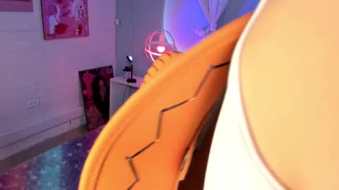 Hannah online show from October 2025 11:54:02 AM