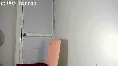 Snapshot of hannahsmit_ chatting on October 2025 02:21:02 AM hannahsmit_ online show from October 2025 02:21:02 AM