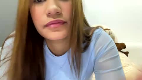 Snapshot of hannakoff chatting on January 2025 02:37:02 AM hannakoff online show from January 2025 02:37:02 AM