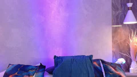 hannaprada1 online show from April 2026 11:43:01 AM