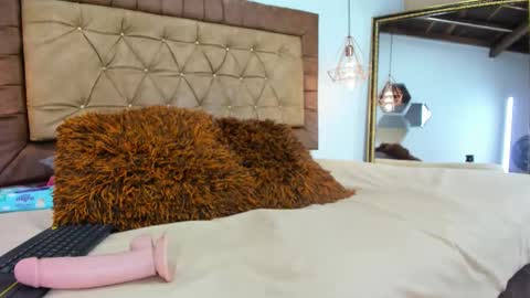 Snapshot of hannarose1208 chatting on October 2025 12:50:01 PM Hanna online show from October 2025 12:50:01 PM