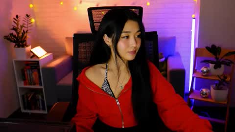 hannarosie online show from October 2025 07:13:01 PM