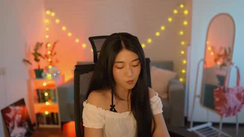 hannarosie online show from May 2026 03:28:01 PM