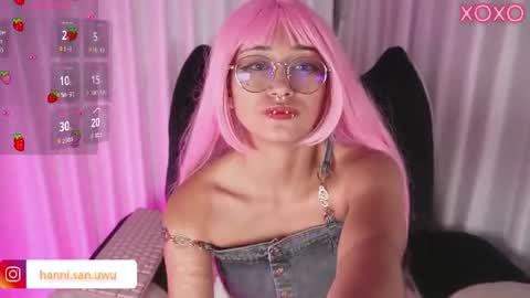 Snapshot of hanni_san chatting on June 2026 04:02:02 AM hanni online show from June 2026 04:02:02 AM
