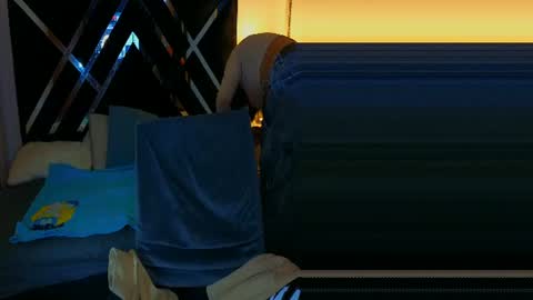 hannita_01 online show from July 2026 12:29:01 PM