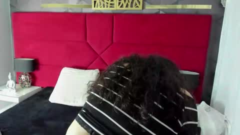 Hanny  online show from January 2026 02:27:02 AM