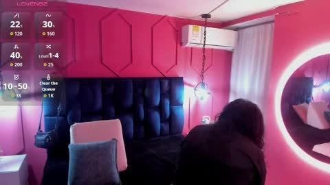 Snapshot of hanny_bliss chatting on June 2026 11:13:02 AM Hanny online show from June 2026 11:13:02 AM