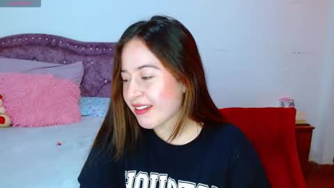 isabella   online show from March 2026 07:09:01 PM