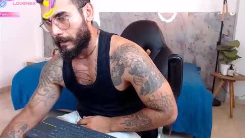 hanz_col online show from December 2025 04:44:01 PM